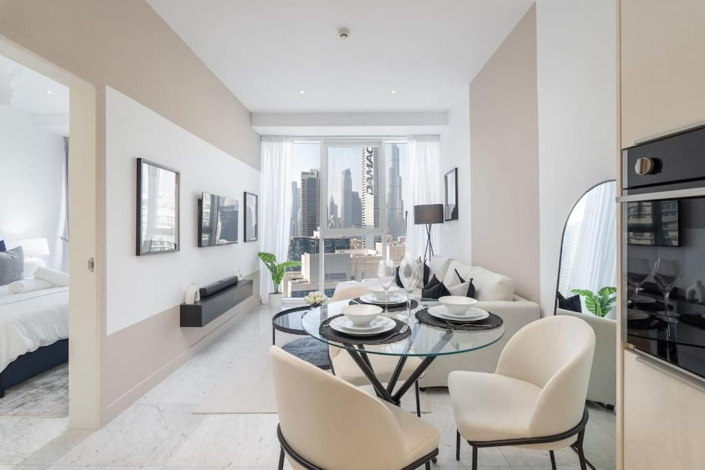 Apartment Downtown, Amazing Burj Khalifa And Skyline Views